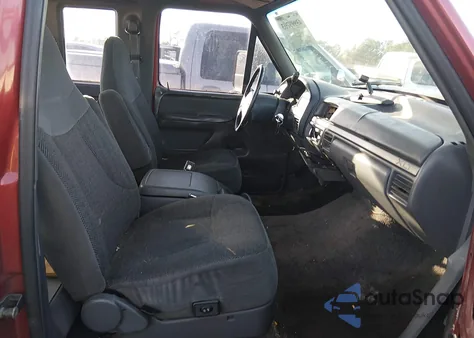 1992 Ford F150 из США, поврежденный, VIN 1FTEX15N8NKA49390